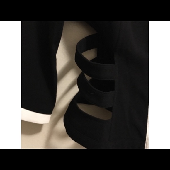 Black Open Sided Jacket - Picture 6 of 6